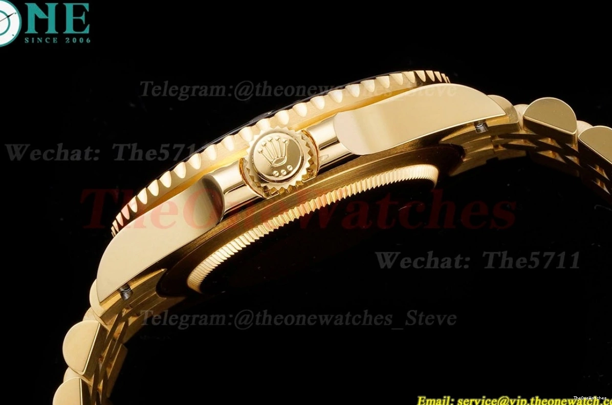 VR3285 126718 Master Jub GRNR APF Black YG YG Dial GMT II 0220